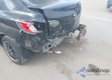 2010 Mazda Mazda3 I Sport z USA, uszkodzony, nr VIN JM1BL1SGXA1141492